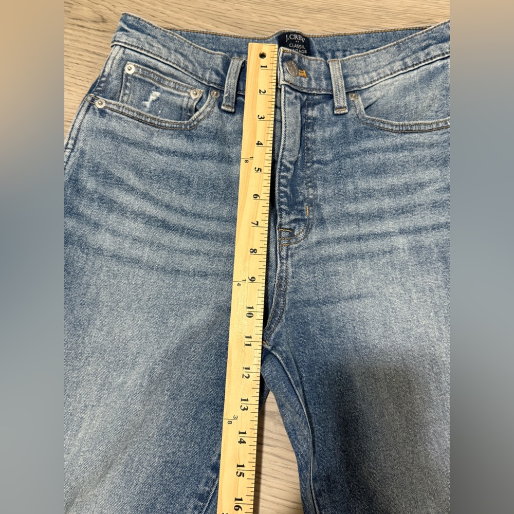 J. Crew Classic Vintage High Rise Medium Blue Jeans Raw Hem Distressed Pockets - Picture 9 of 10
